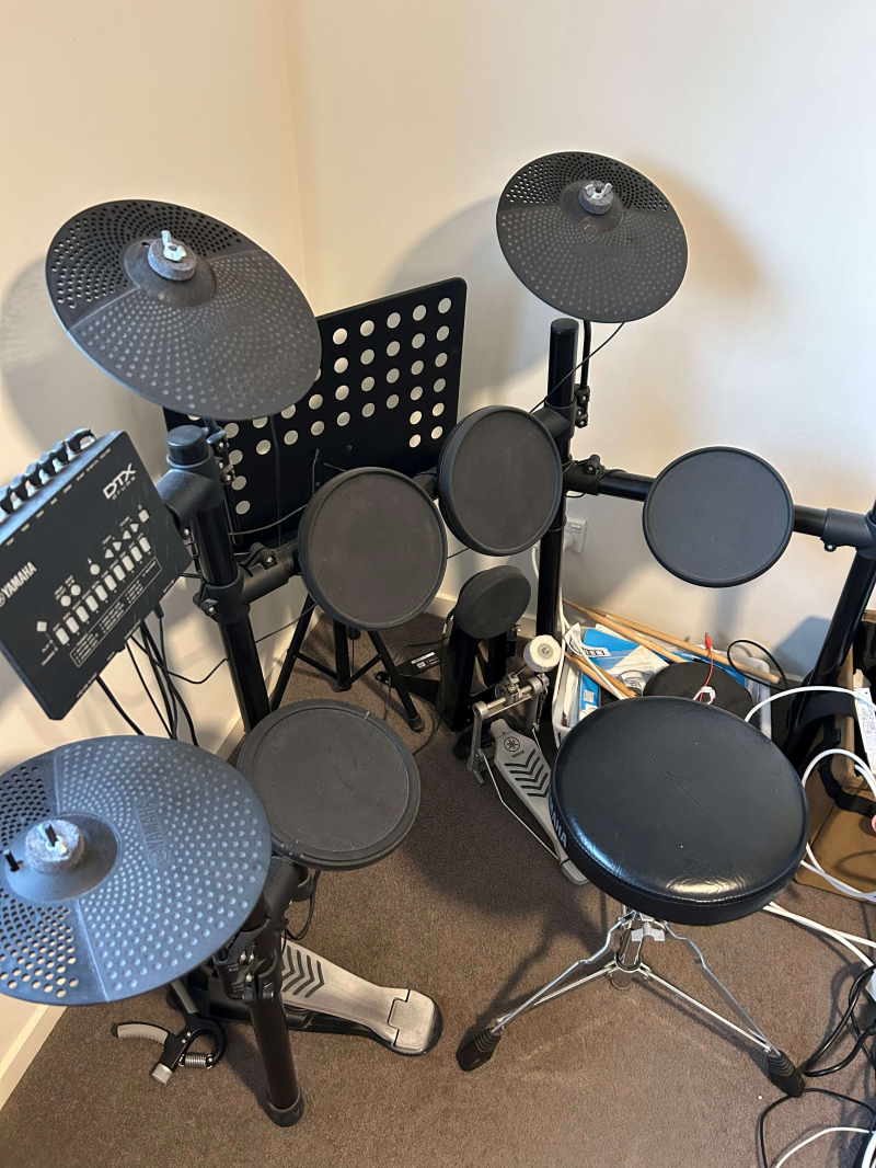 c0619d7de86aae774966f9266412f37c_1763975292_4638.jpg c0619d7de86aae774966f9266412f37c_1763975292_4638.jpg