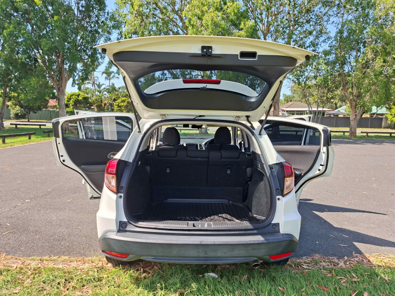 c558437a5e3c120f6f3b0e84ba1a35f4_1762581747_8436.jpg c558437a5e3c120f6f3b0e84ba1a35f4_1762581747_8436.jpg